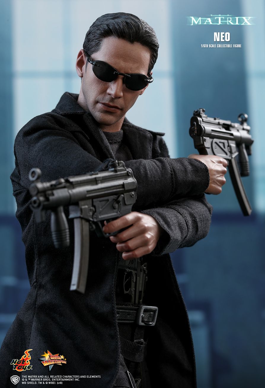Neo - The Matrix  Sixth Scale Figure by Hot Toys  Movie Masterpiece Series   
