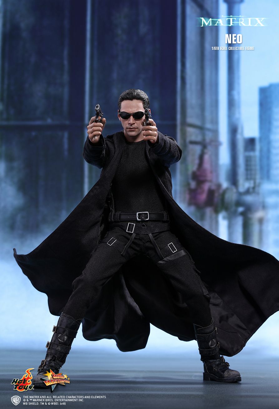 Neo - The Matrix  Sixth Scale Figure by Hot Toys  Movie Masterpiece Series   