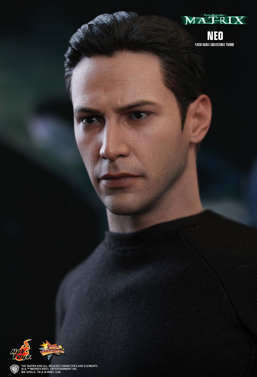 Neo - The Matrix  Sixth Scale Figure by Hot Toys  Movie Masterpiece Series   